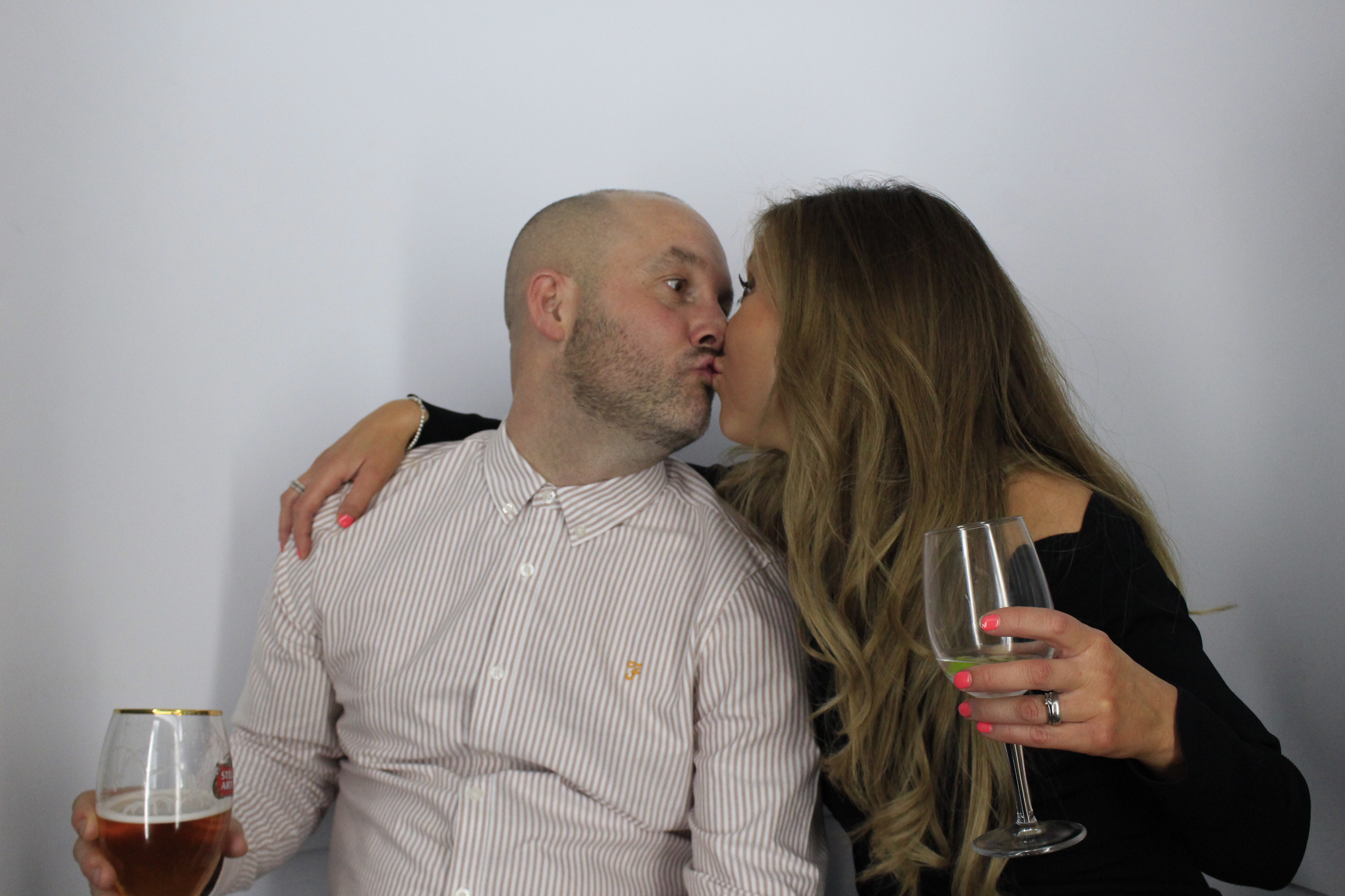 Darren and sarah’s 40th birthday celebration | View more photos from the event at gallery.myphotoboothexperience.co.uk/u/MyPhotoBoothExperienceLtd/Darren-and-sarah’s-40th-birthday-celebration